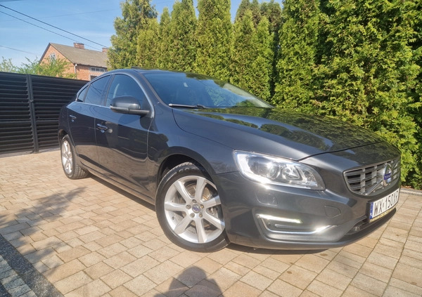 Volvo S60 cena 49900 przebieg: 200000, rok produkcji 2016 z Jędrzejów małe 704